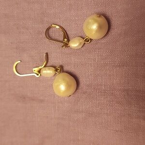 Cabi fresh water pearl earrings